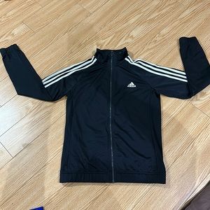 Adidas M